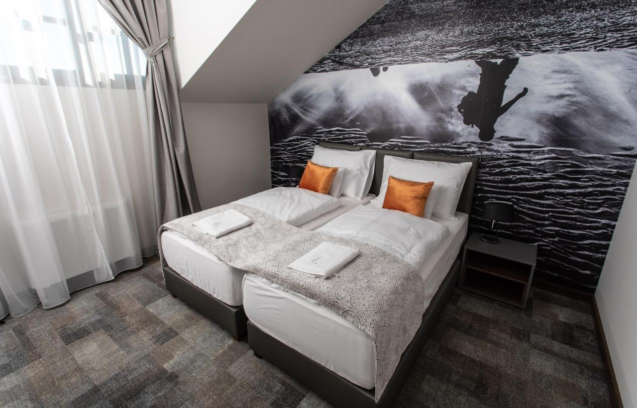 Artis Boutique Hotel Szombathely Esterno foto